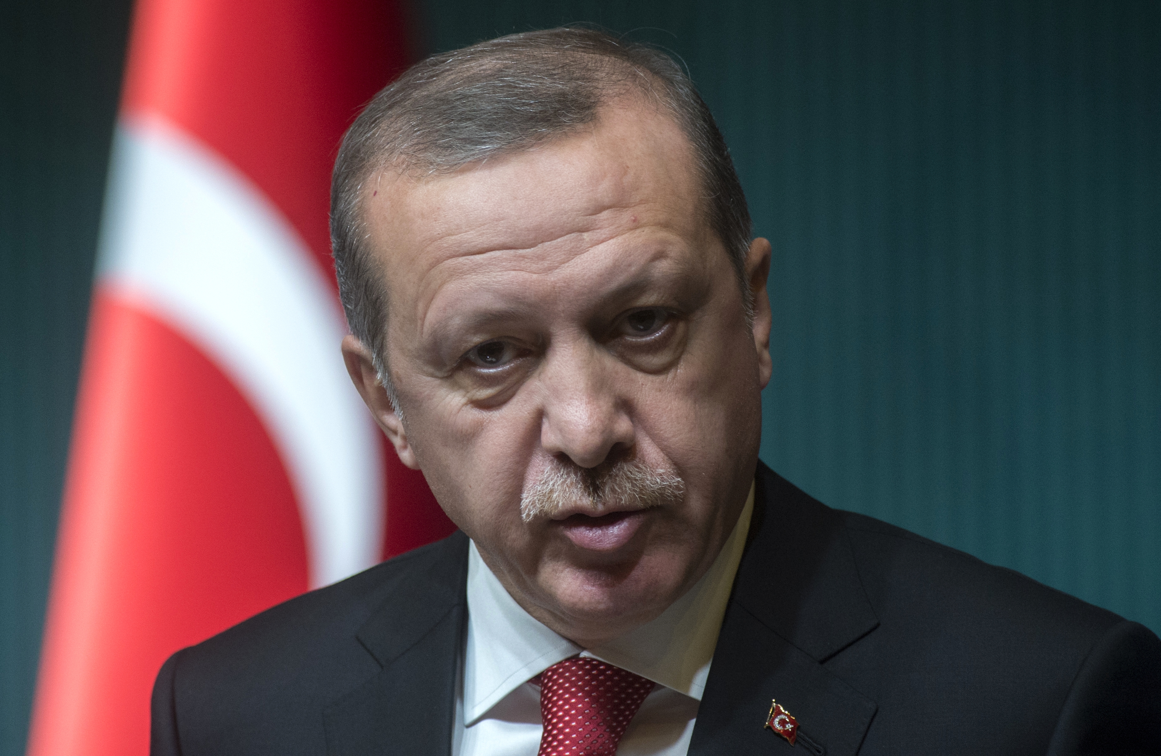 Эрдоган загнал страну в тупик: о причинах теракта в Стамбуле