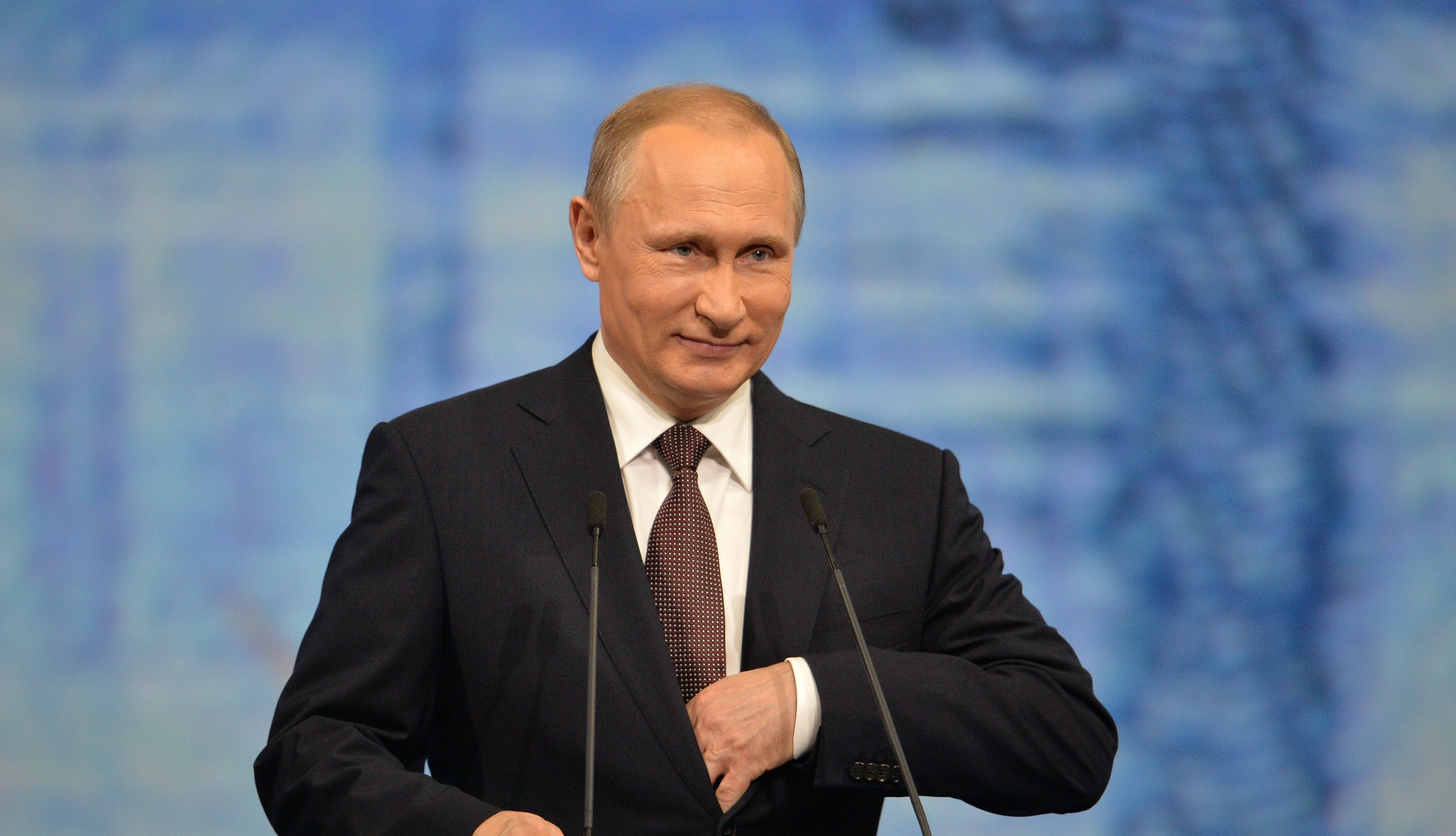 Путин отметил Жириновского на пленарном заседании ГД