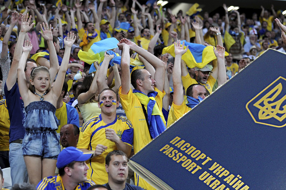 Почему украинских фанатов не пустили на Чемпионат Европы