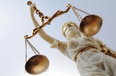 Украина: а судьи кто?