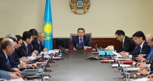 Чего стоят казахстанцам антикризисные законы?