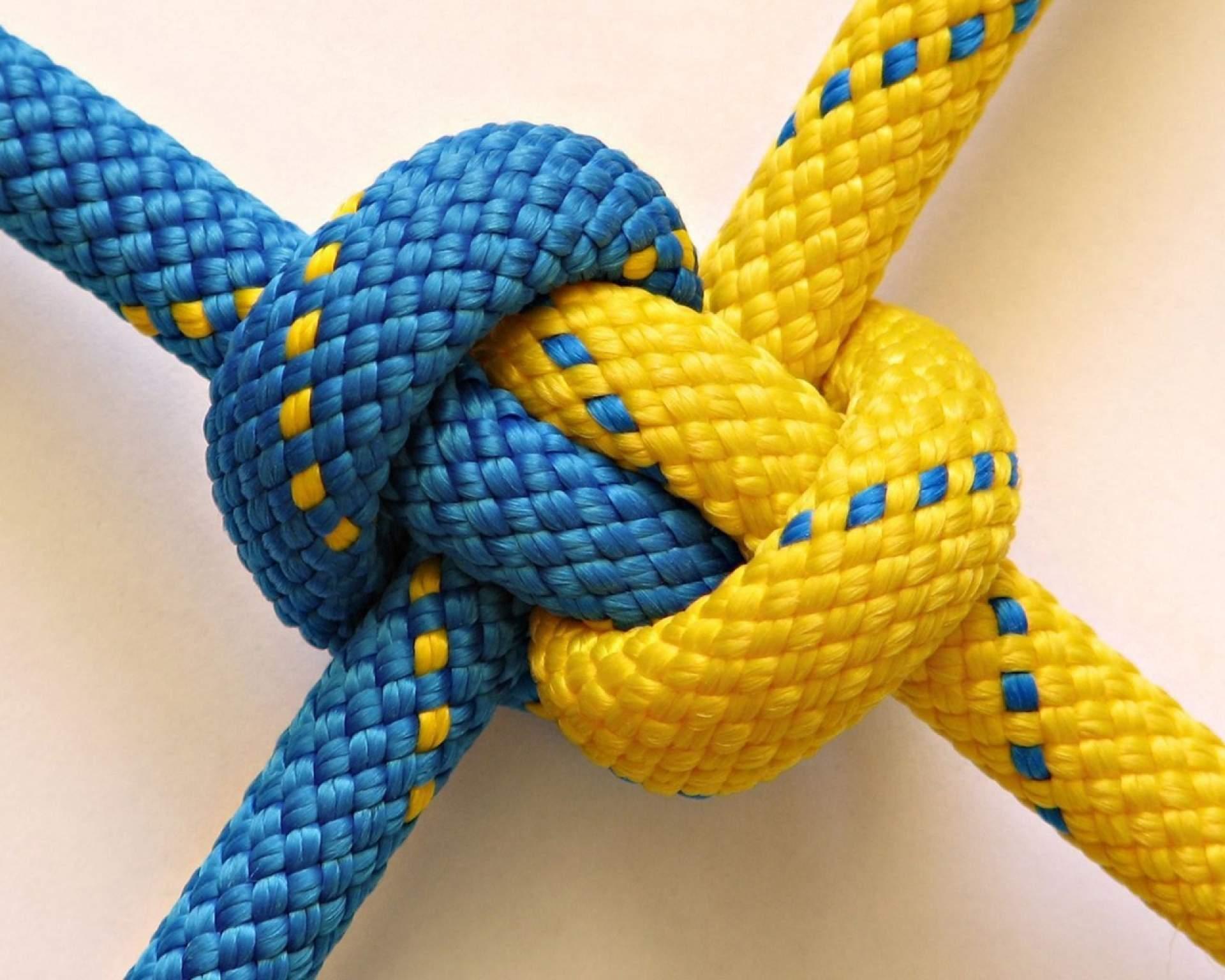 Все туже и туже: Украина по примеру Турции решила “закрутить гайки”