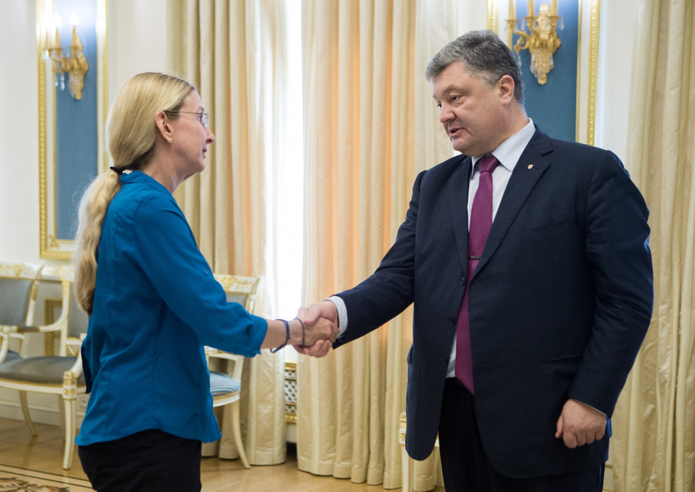 Забудь о бесплатной медицине: Порошенко отдает Минздрав западным кураторам Забудь о бесплатной медицине: Порошенко отдает Минздрав западным кураторам