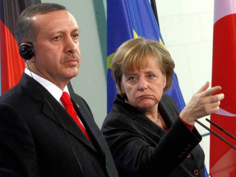 Спасибо Меркель: Турция «получила» все проблемы России