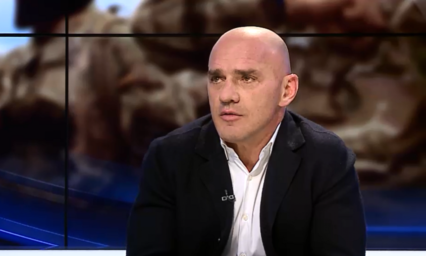 Порно вместо законов: депутат Рады смотрел «клубничку» на заседании Порно вместо законов: депутат Рады смотрел «клубничку» на заседании