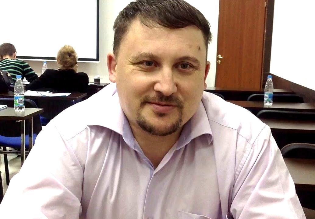 Александр Симонцев из ПАРНАСа: оружие - в массы!