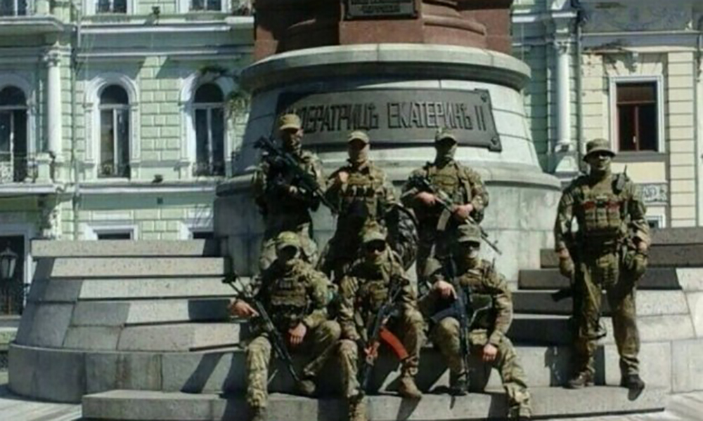 Одесса на коленях: город оккупировала Нацгвардия Одесса на коленях: город оккупировала Нацгвардия