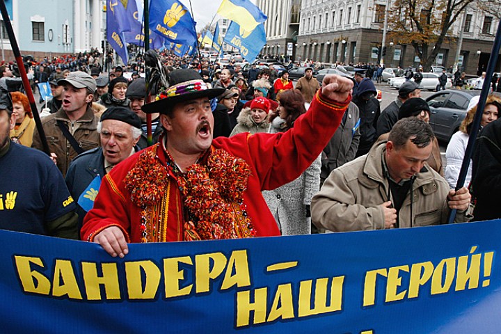 Украинские националисты готовы выставить счет полякам за резолюцию о геноциде