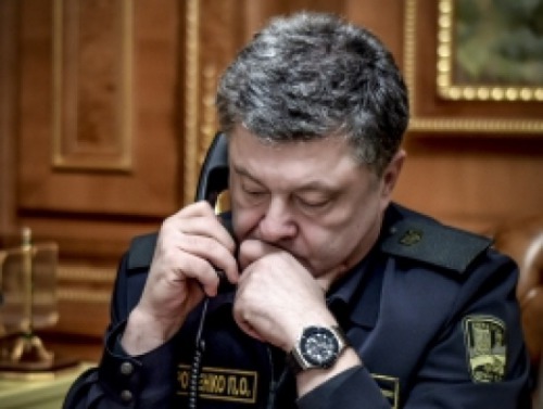 Петр Порошенко наябедничал Меркель и Олланду на "русских оккупантов"