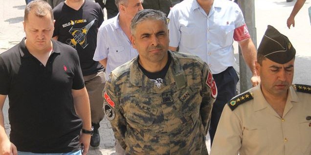 Власти США отказали в убежище бывшему командиру турецкой базы НАТО