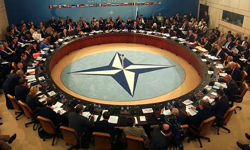 Варшавский прорыв Украины: НАТО преклонил колени перед РФ