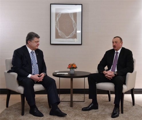 Промежуточные итоги похода Порошенко на Баку Промежуточные итоги похода Порошенко на Баку