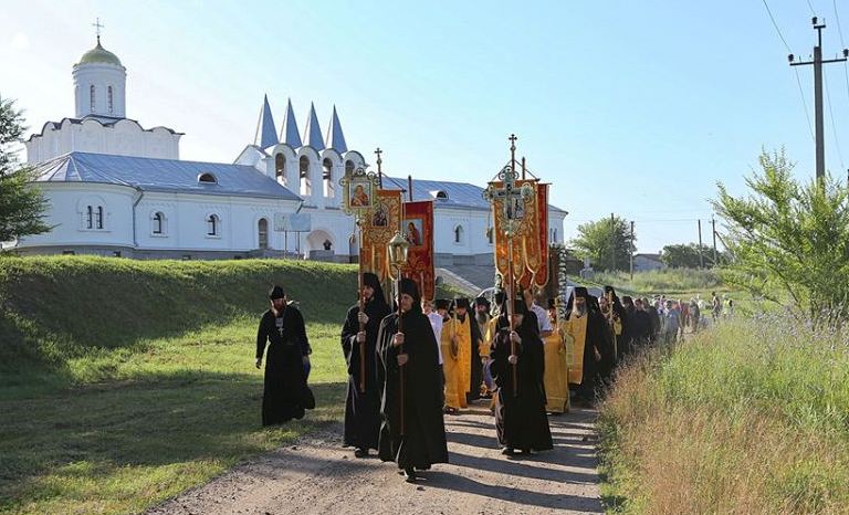 Крестный ход идет по Украине – ад трепещет Крестный ход идет по Украине – ад трепещет