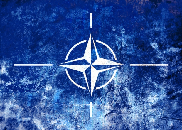 Лидеры НАТО заставляют Европу «воевать» с Россией