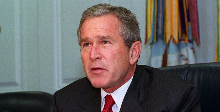 С песней на тот свет: зачем Буш-младший сплясал на поминках