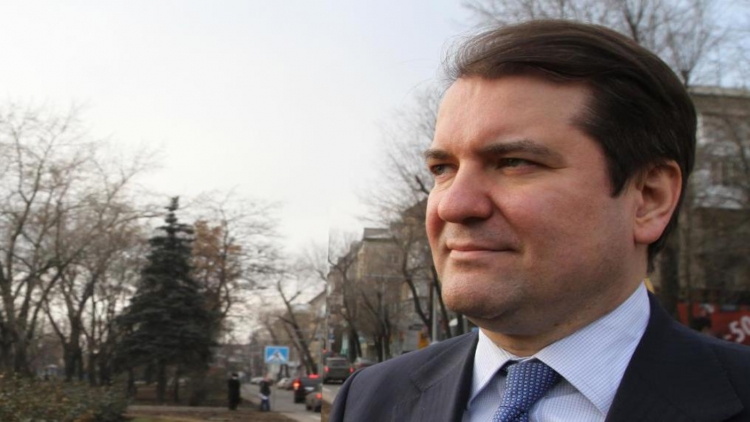Корнилов: Головы Деканоидзе и Авакова покатятся в течение года Корнилов: Головы Деканоидзе и Авакова покатятся в течение года