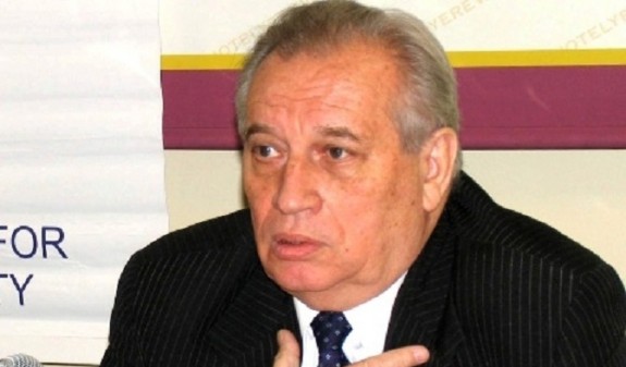 Владимир Казимиров: Надежды Баку на реванш в Карабахе – скорее иллюзии