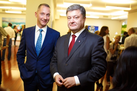 Почему Порошенко увольняет Ложкина? Версия с шантажом Почему Порошенко увольняет Ложкина? Версия с шантажом