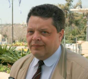 Дмитрий Губин: Молчание Порошенко — знак согласия с возрождением нацизма Дмитрий Губин: Молчание Порошенко — знак согласия с возрождением нацизма