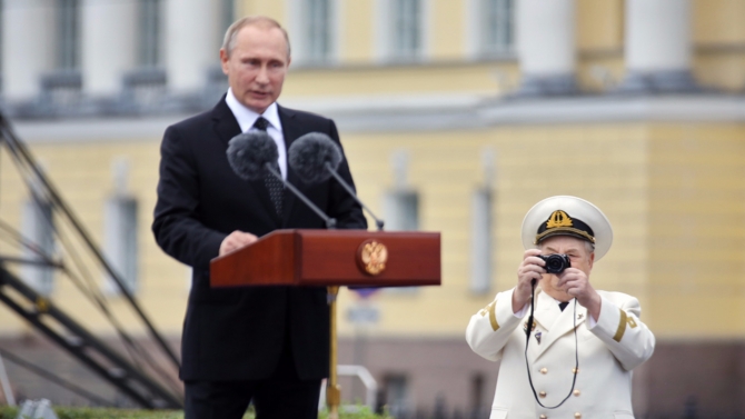 Нейтралитет от Путина: Москва не считает себя столицей Армении и Азербайджана
