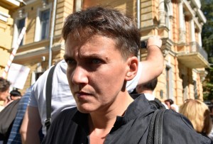 Савченко призналась, что во время голодовки не отказывает себе в алкоголе