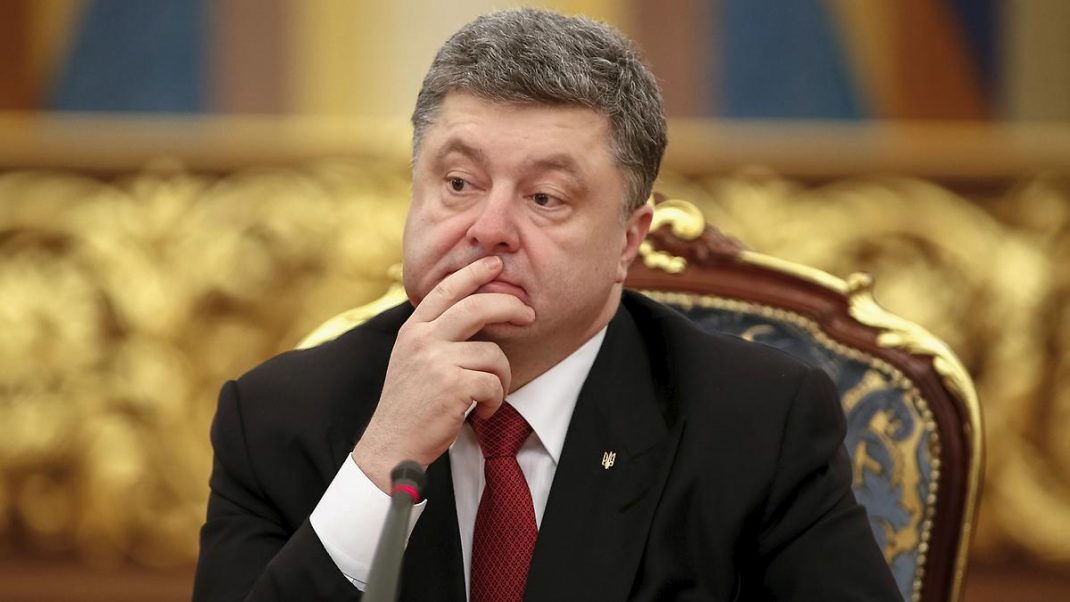 Политика самоуничтожения: Украина загнала себя в ловушку