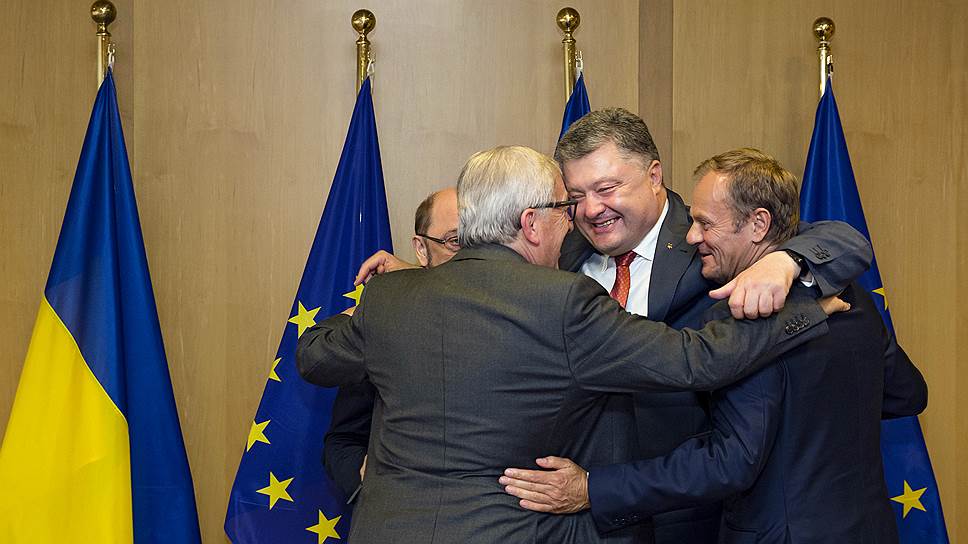 Европе плевать на то, что просит Порошенко. Страна надёжно села на брюхо
