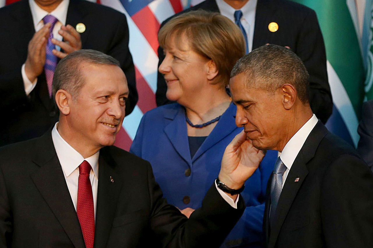 Эрдоган слил проект ЦРУ. Волной из Турции задело политическую элиту мира