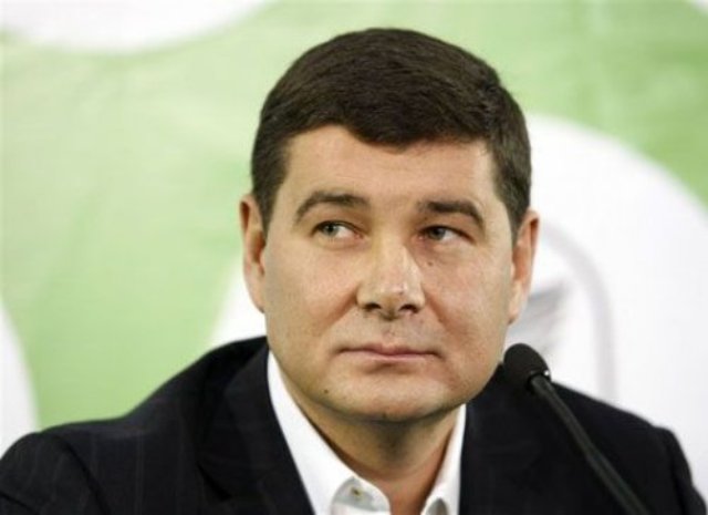 Онищенко — коррупционер, политэмигрант или жертва передела собственности?
