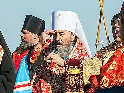 Бойня во время Крестного хода привела бы свержению Порошенко