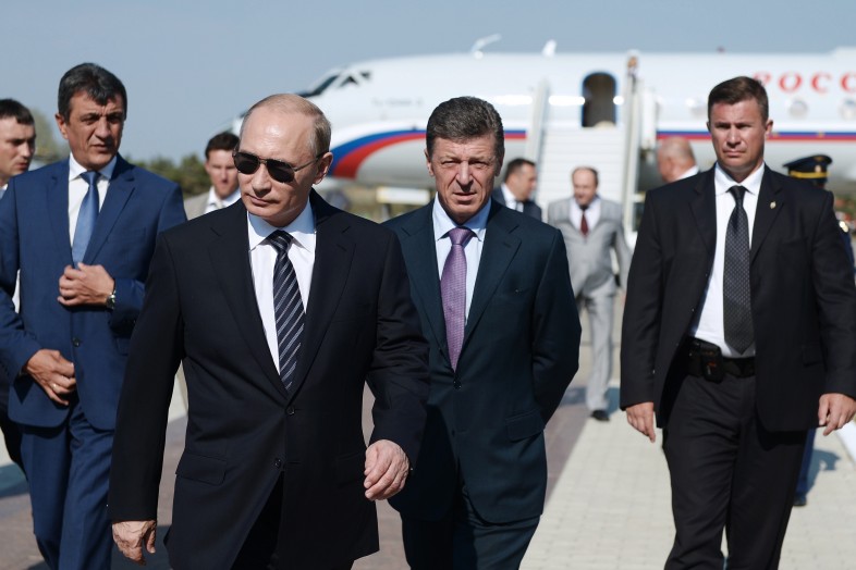 Путин летит в Крым