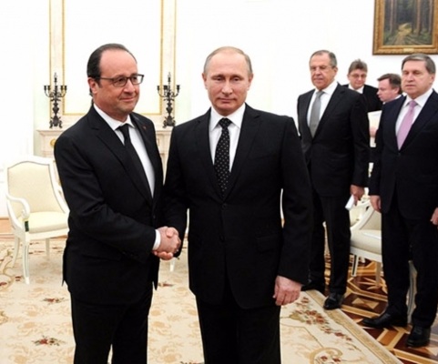 Олланд и его сожаления: на выборах во Франции разыграют "российскую карту"