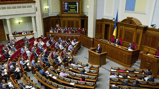 Киев ответил на обвинения в 20-летнем грабеже в Крыму Киев ответил на обвинения в 20-летнем грабеже в Крыму