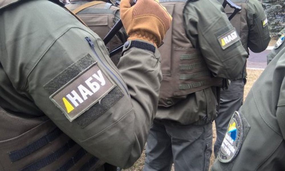 Кто в палате всех главнее: Украинские силовики воюют друг с другом