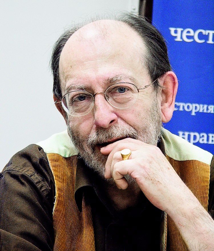 Ален де Бенуа: «Россия – это новый геополитический лидер и вершитель перемен» Ален де Бенуа: «Россия – это новый геополитический лидер и вершитель перемен»