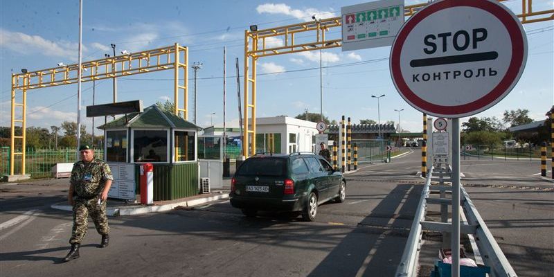 Украинский прокурор или ополченец ДНР Украинский прокурор или ополченец ДНР