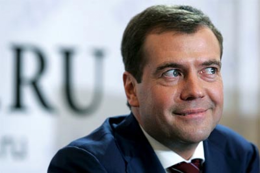 Есть ли в окружении Дмитрия Медведева пятая колонна?