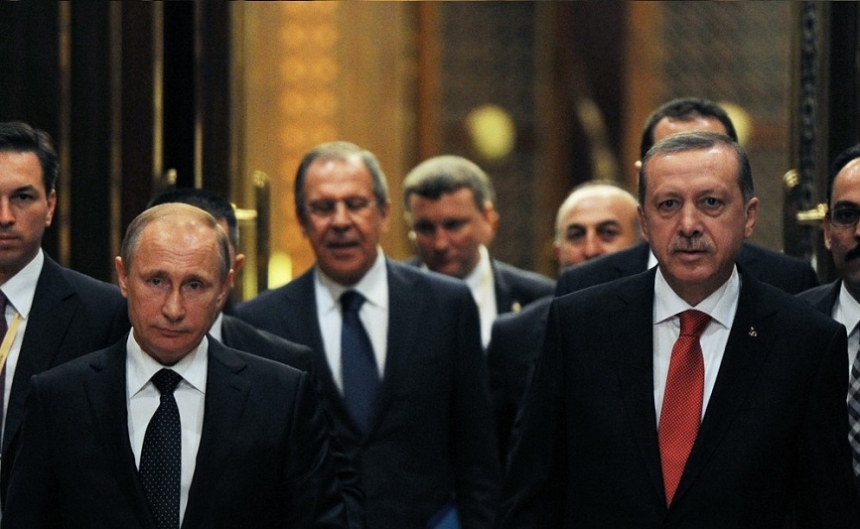 Эрдоган едет в Петербург — озадачив Запад и радуя Путина