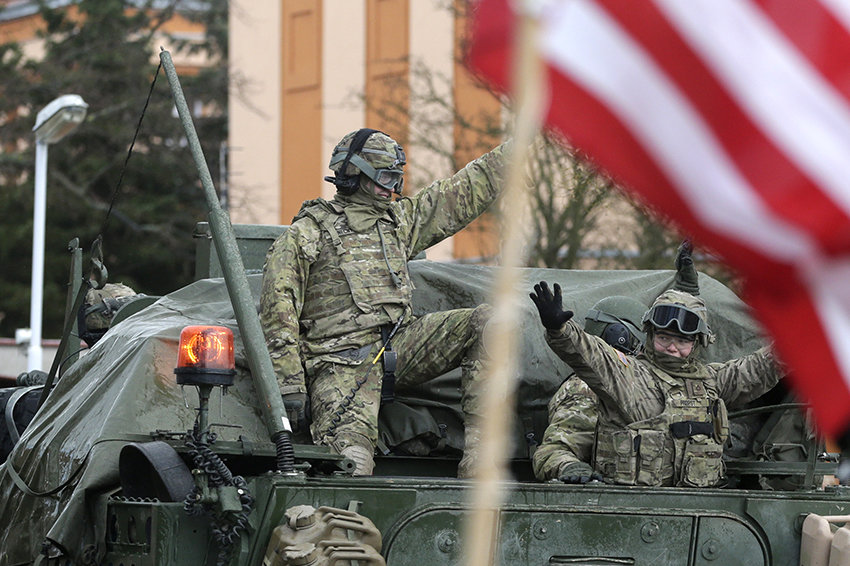Прибалтика: тихая оккупация войсками НАТО