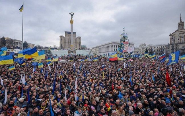 Порошенко прижимают к стенке: прокуратура допрашивает насчет убийств