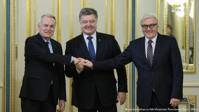 Франция и Германия принуждают Киев к миру в Донбассе