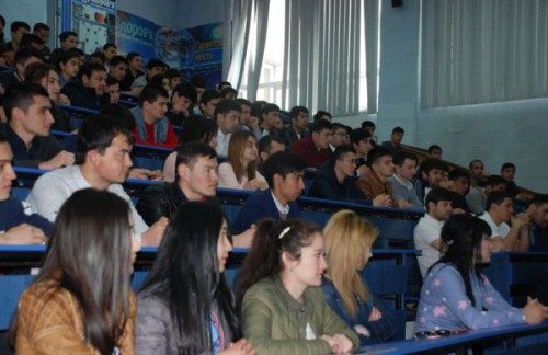 Иностранные студенты Украины предпочитают учиться на русском языке (I)