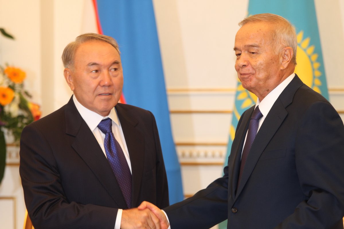 Reuters: Назарбаев готовится к смерти Каримова
