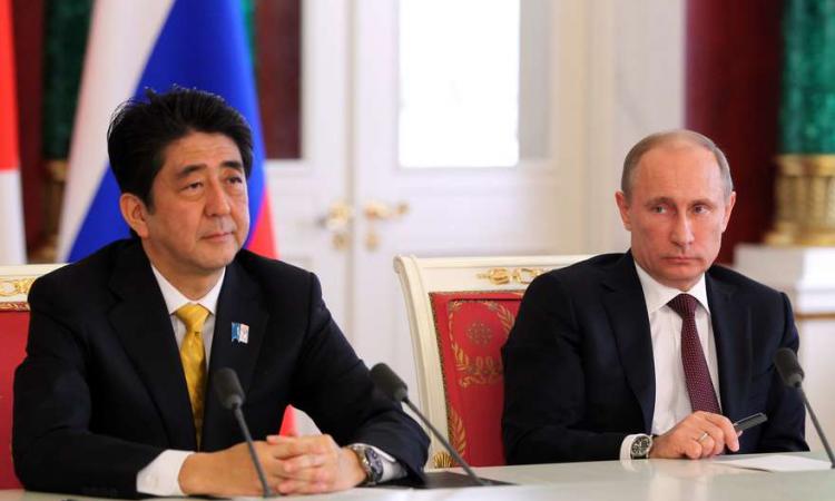 “Демонстрации” от Абэ: Япония хочет пиара от Путина