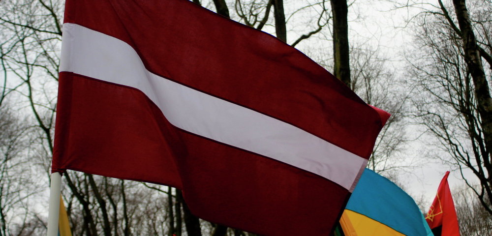 В Латвии запретили людям других национальностей становиться латышами