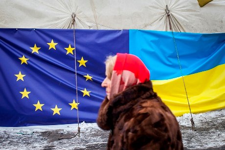 Уморить стариков ради Европы: Киев учинил расправу над пенсионерами