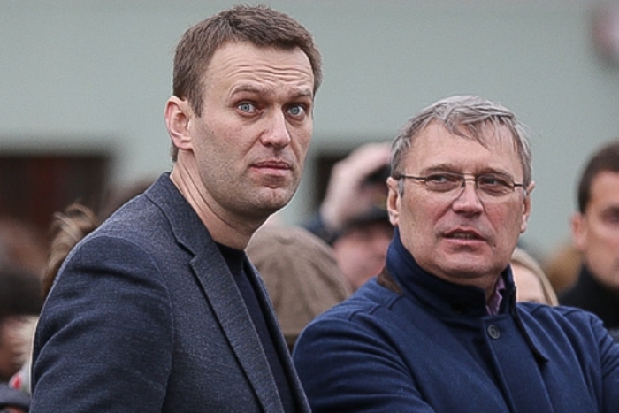 “Американисты” не хотят платить за Касьянова и Навального