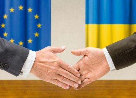 Безвизовый режим станет жестоким унижением для Украины