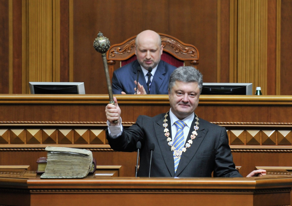 Порошенко на Украине — главный судья: авторитарная реформа вступила в силу