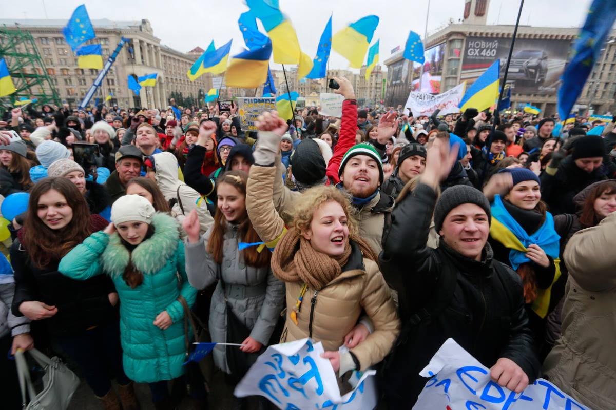 Жители столицы пикетируют мэрию Киева